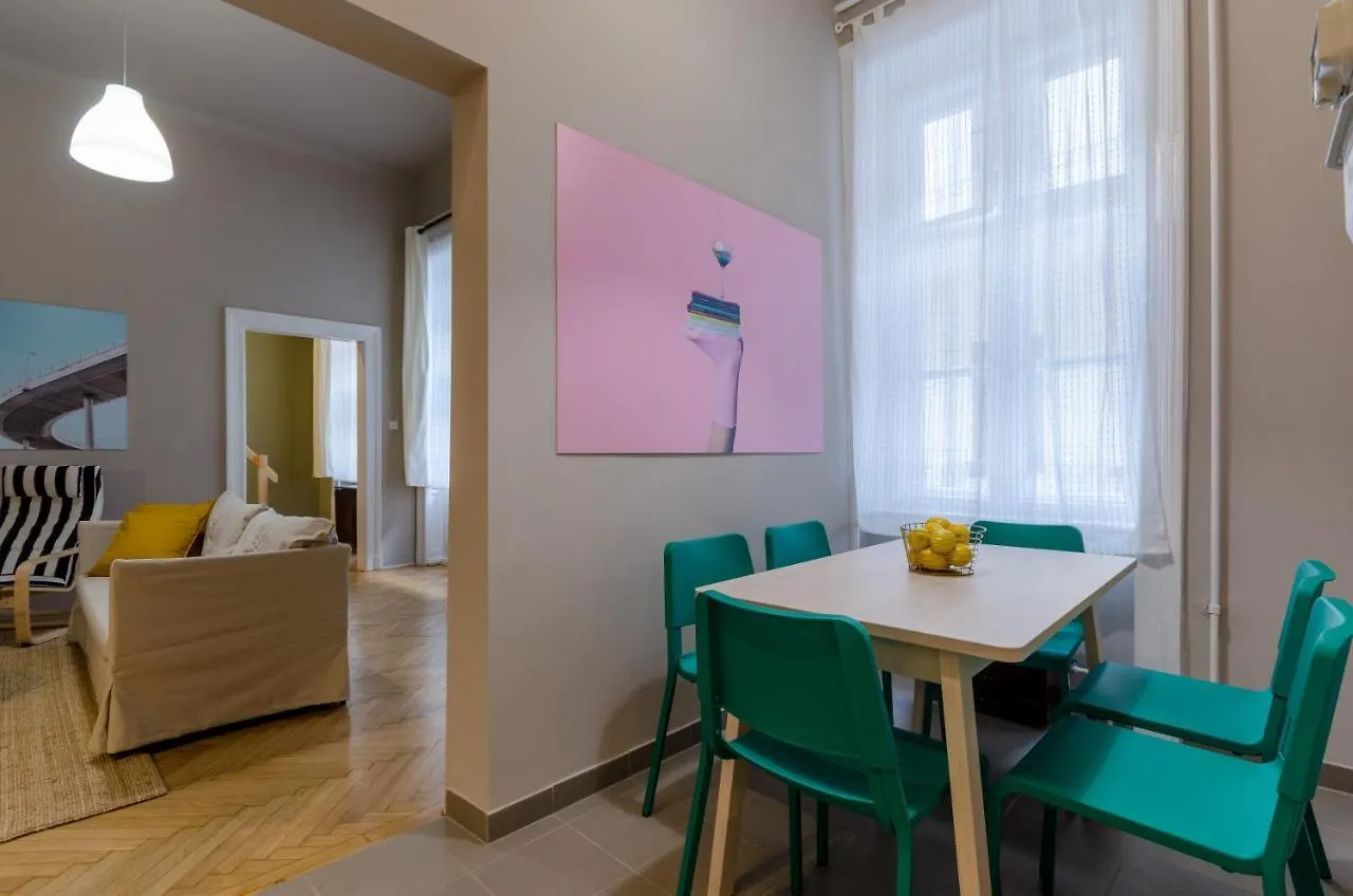 Boldo Apartment Budapeste